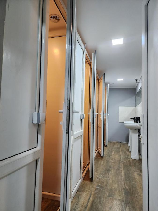 Gala Hostel Tbilisi Bagian luar foto